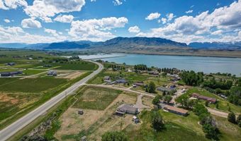 14 Absoraka Dr, Cody, WY 82414