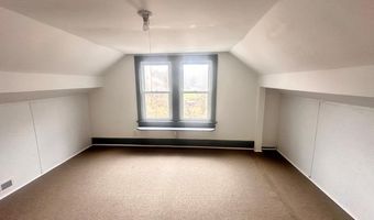 8005 Poplar Cp, Austinville, VA 24312