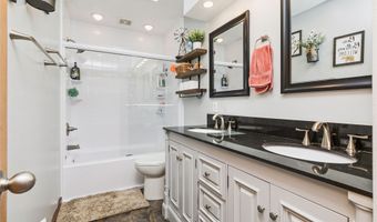 205 NE 9th St, Ankeny, IA 50021