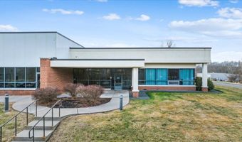 119 White Oak Dr, Berlin, CT 06037