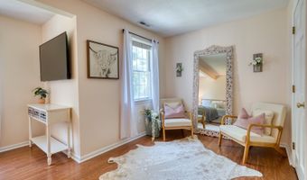 1325 Farmington Ave APT 5, Bristol, CT 06010
