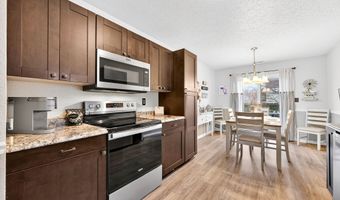 8138 Maple Stream Blvd, Indianapolis, IN 46217