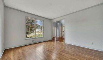 6321 Woodlore Dr NW, Acworth, GA 30101