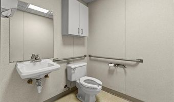 16136 White Ave, Allen Park, MI 48101