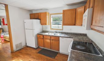 920 S Jay St, Aberdeen, SD 57401