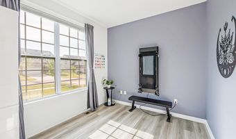 289 Springview St, Ann Arbor, MI 48103