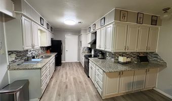 102 Shady Oak Rd, Keene, TX 76059
