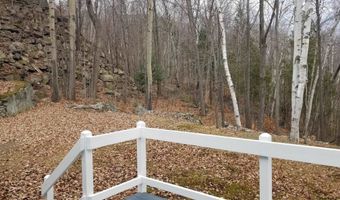 30 Hill St, Berlin, NH 03570