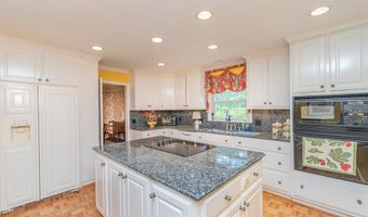 90 Manville Ave, Barnwell, SC 29812