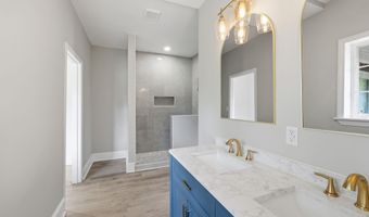 570 W Columbia Ave, Batesburg, SC 29006