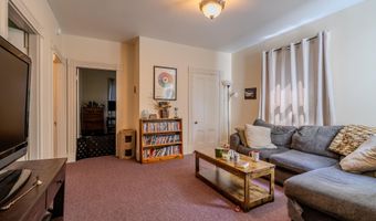 36 Larkin St, Bangor, ME 04401