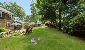 34 Terrace Dr, East Greenwich, RI 02818