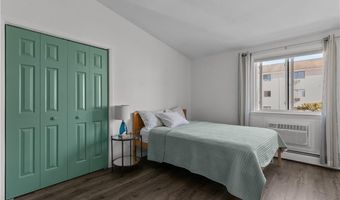 66 Girard Ave 324, Newport, RI 02840
