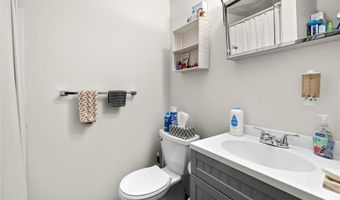 569 Smithfield Rd 24, North Providence, RI 02904