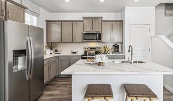 720 N. SHAWNEE St, Aurora, CO 80018