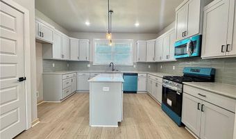 5909 SW Desert Ave, Bentonville, AR 72713