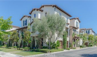 672 E Valencia 108, Anaheim, CA 92805