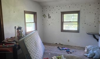1324 W 1st St, Anderson, IN 46016
