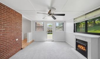 722 Redstone Dr, Allison Park, PA 15101