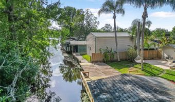 1877 RIVEREDGE Dr, Astor, FL 32102