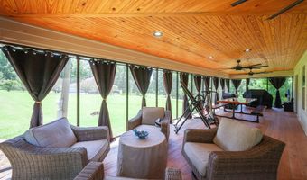 435 Bradley Ln, Bath Springs, TN 38311