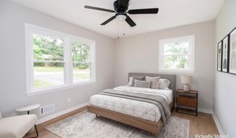 2031 Evergreen Dr, Boiling Springs, SC 29316