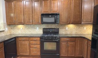44342 OAKMONT MANOR Sq, Ashburn, VA 20147