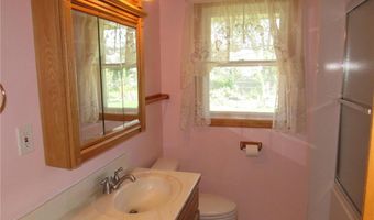 141 Strese Ln, Apple Valley, MN 55124