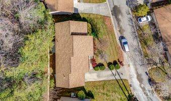 1 Hedgerose Ct B, Asheville, NC 28805