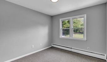 6 Marbil Rd, Danbury, CT 06811