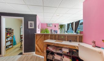 101 Leeman Hwy, Bath, ME 04530