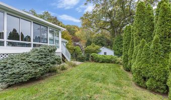 608 Raritan Ave, Atlantic Highlands, NJ 07716