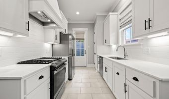 306 Saint Thomas Ln, Baton Rouge, LA 70806