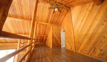 17285 RUSTIC Ln, Brookings, OR 97415