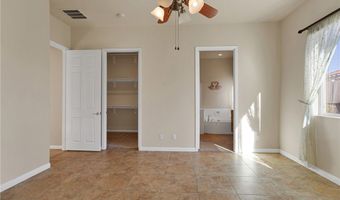 19269 Galloping Hill Rd, Apple Valley, CA 92308