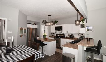 1251 Winter Fern Ave, Akron, OH 44312