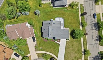 1657 Wake Robin Ct, Ann Arbor, MI 48103