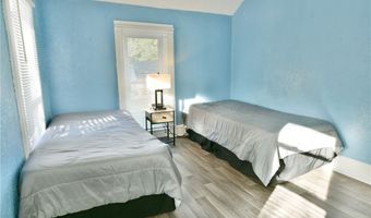 185 Maple Ave, Andover, OH 44003