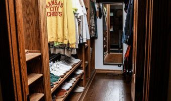 3330 Edgewood Ave, Baxter Springs, KS 66713