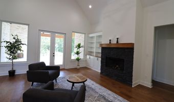 3053 Avilla Manor Trl, Alexander, AR 72002