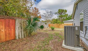 1528 JORDAN St, Atlantic Beach, FL 32233