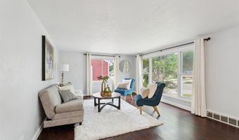 1507 S WALDEN Ave, Appleton, WI 54915