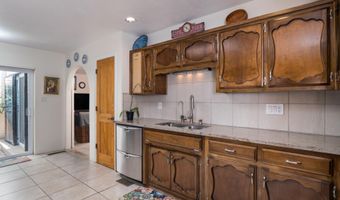 1393 Wagon Train Dr SE, Albuquerque, NM 87123