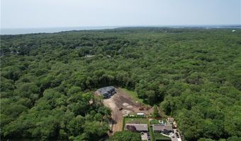 140 S Pier Rd, Narragansett, RI 02882