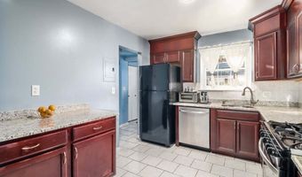 93 Park Ave 1204, Danbury, CT 06810