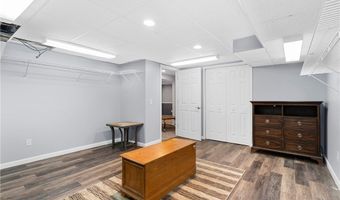 324 Buttermere Ln, Amherst, OH 44001