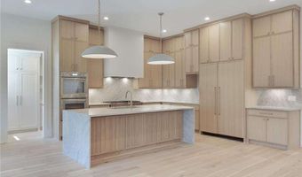 290 Christopher Robin Rd, Alpharetta, GA 30005