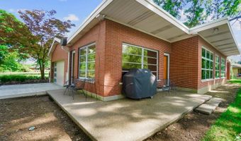 8389 Arborcrest Dr, Amberley, OH 45236