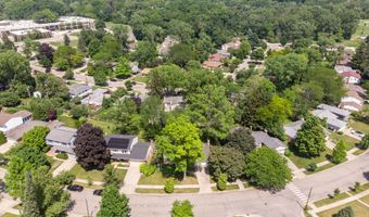 2859 Renfrew St, Ann Arbor, MI 48105