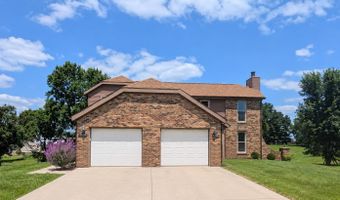7018 Sherman Dr, Aurora, IN 47001